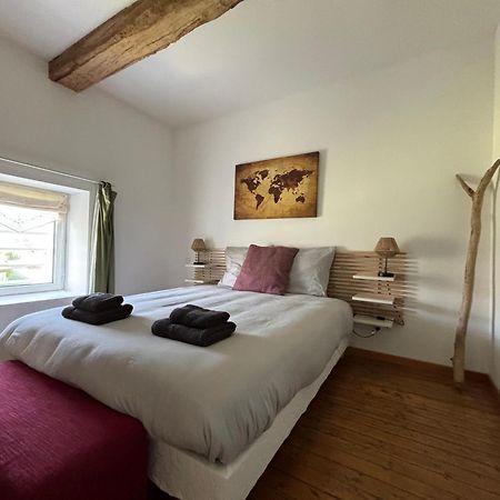Les Douves Duplex 5 Personnes Lumineux Avec Jardin Et Terrasse Amenagee , Vue Sur Chateau A 5Mn De La Mer, Proche Omaha Beach Et Bayeux Commes Buitenkant foto