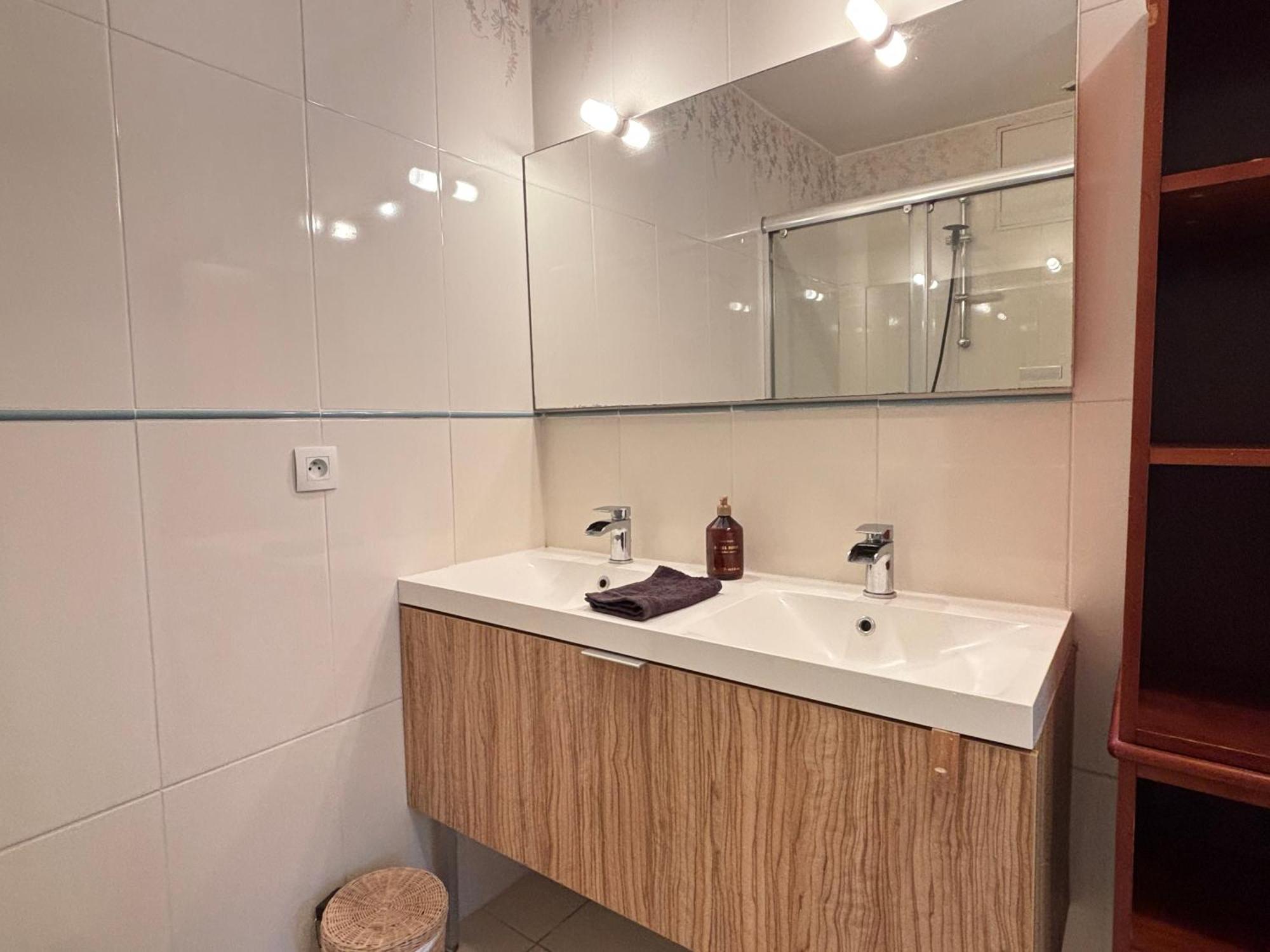 Les Douves Duplex 5 Personnes Lumineux Avec Jardin Et Terrasse Amenagee , Vue Sur Chateau A 5Mn De La Mer, Proche Omaha Beach Et Bayeux Commes Buitenkant foto