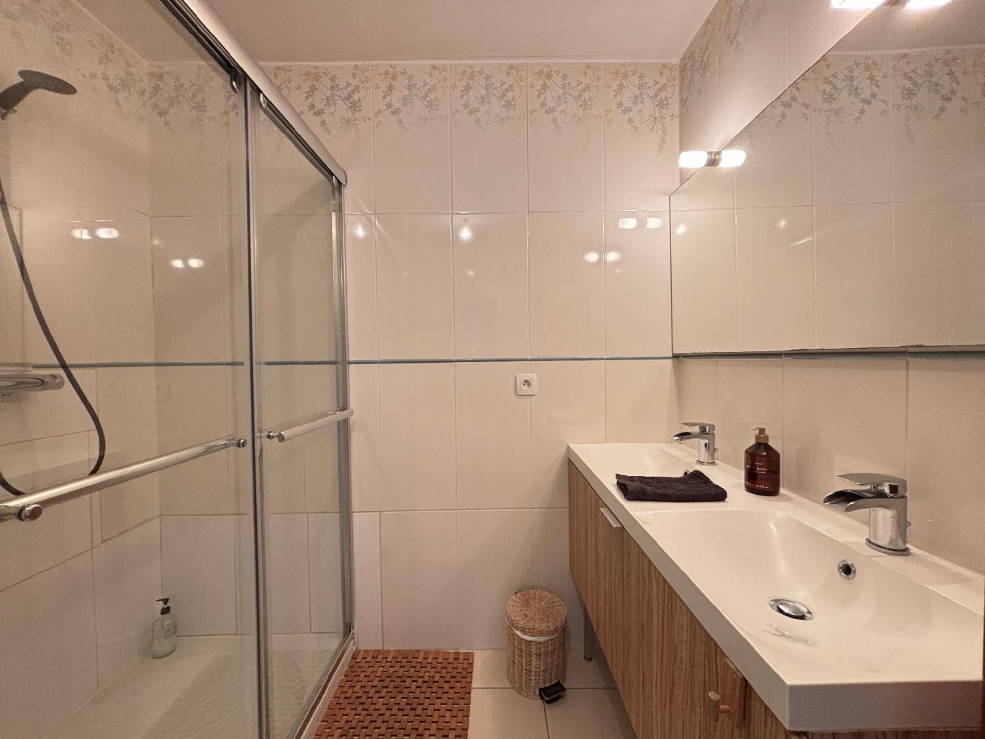 Les Douves Duplex 5 Personnes Lumineux Avec Jardin Et Terrasse Amenagee , Vue Sur Chateau A 5Mn De La Mer, Proche Omaha Beach Et Bayeux Commes Buitenkant foto