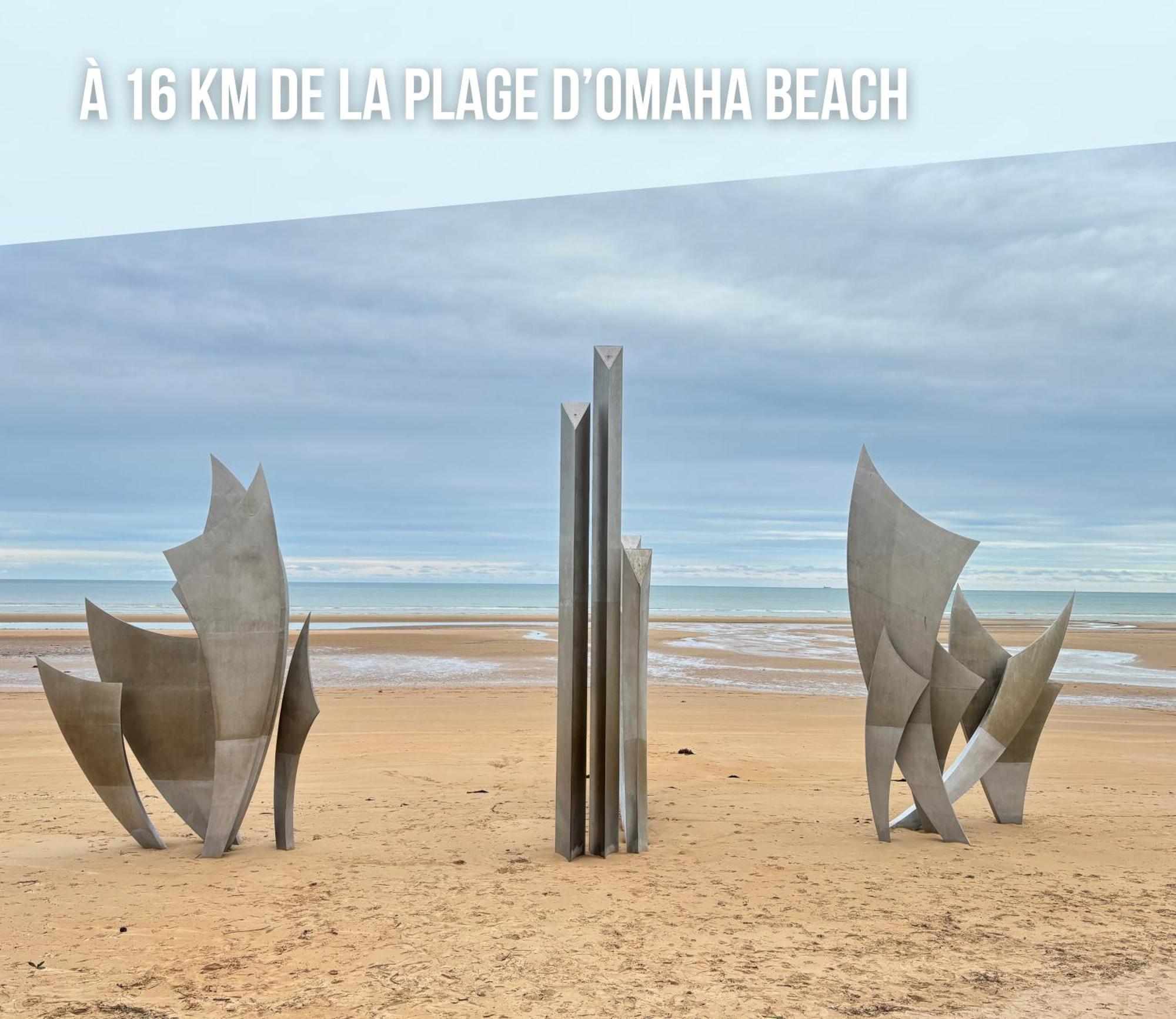 Les Douves Duplex 5 Personnes Lumineux Avec Jardin Et Terrasse Amenagee , Vue Sur Chateau A 5Mn De La Mer, Proche Omaha Beach Et Bayeux Commes Buitenkant foto