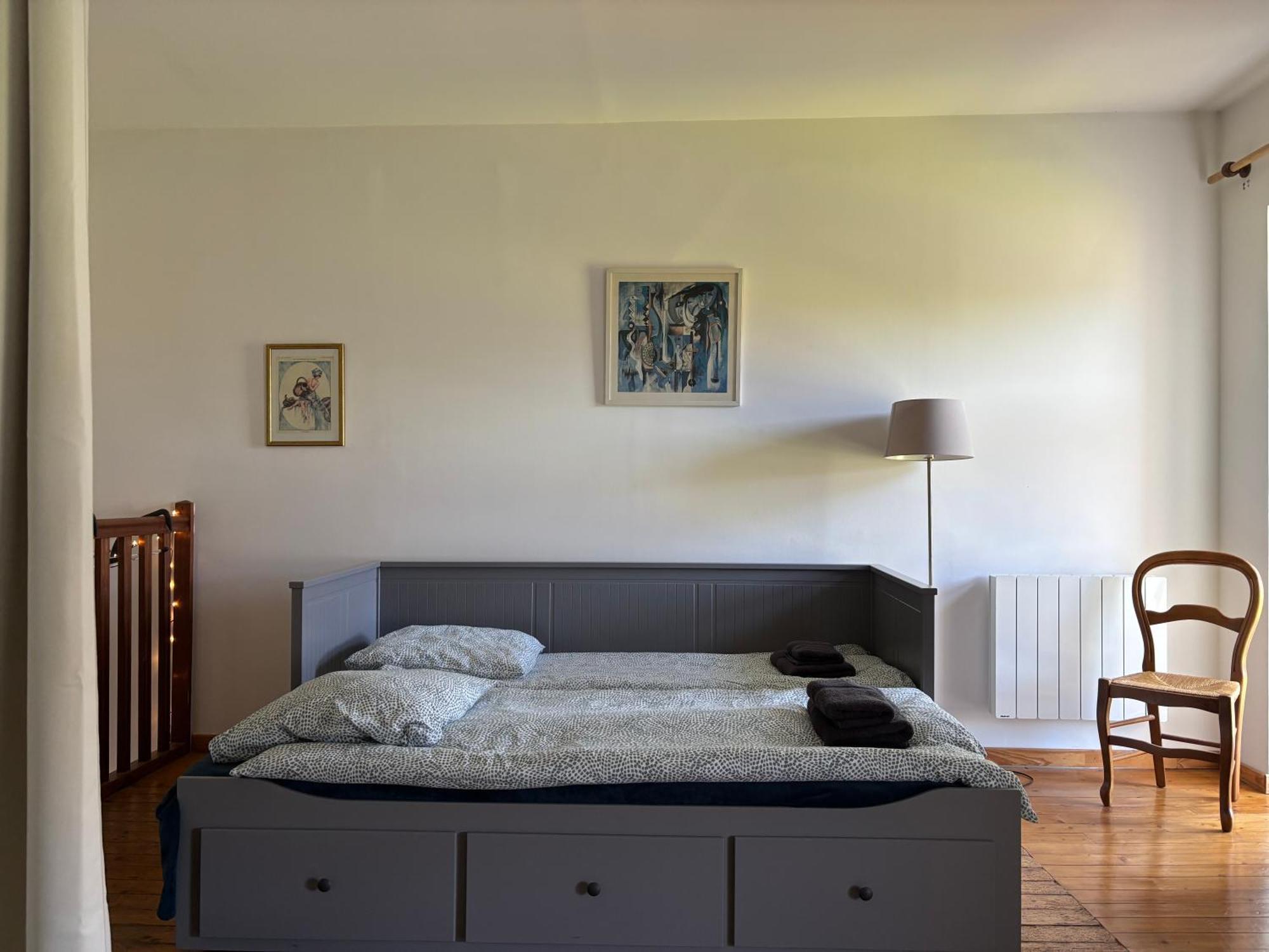 Les Douves Duplex 5 Personnes Lumineux Avec Jardin Et Terrasse Amenagee , Vue Sur Chateau A 5Mn De La Mer, Proche Omaha Beach Et Bayeux Commes Buitenkant foto